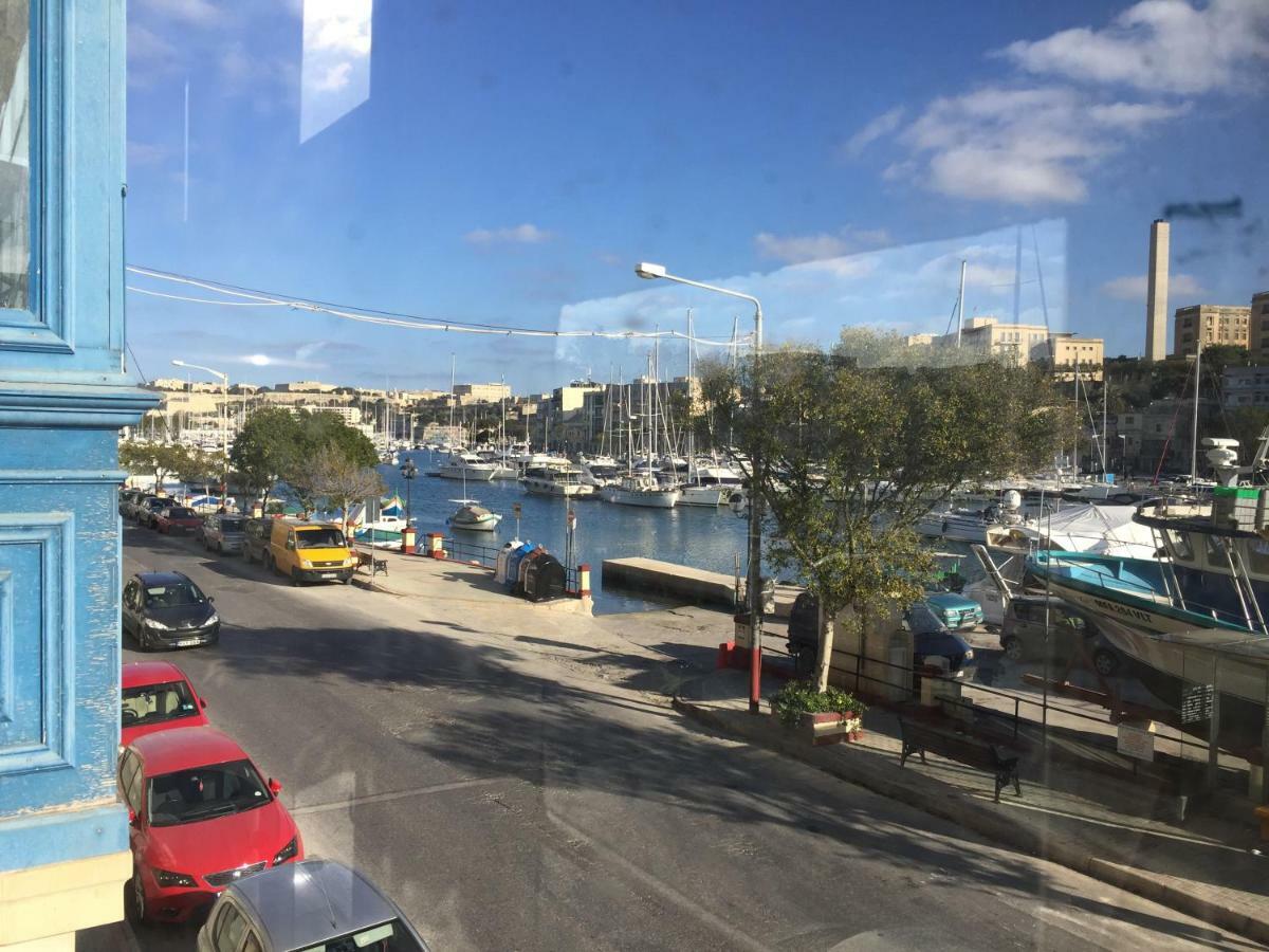 Seafront Apartment Between Valletta And Sliema Msida Exterior foto